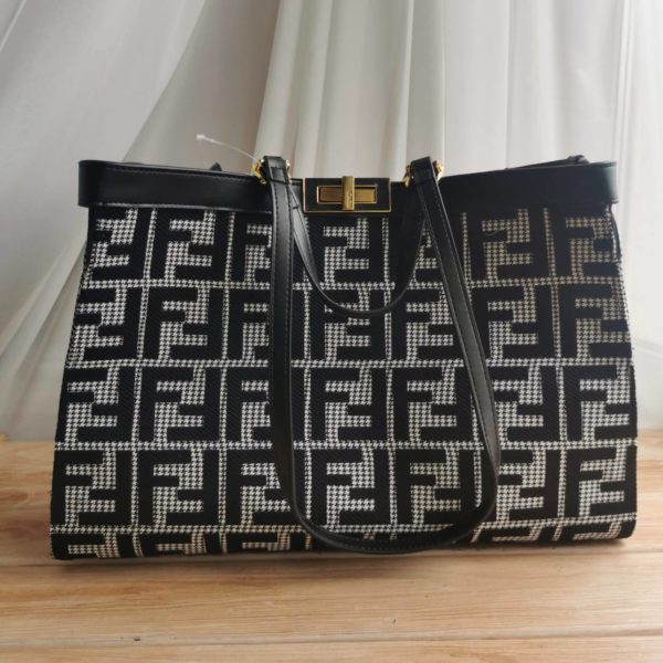 сумка fendi