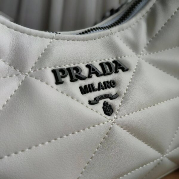сумка Prada