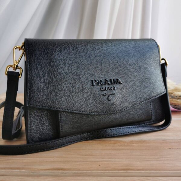 сумка Prada