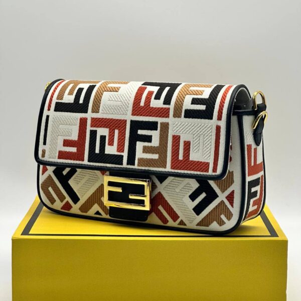 сумка fendi
